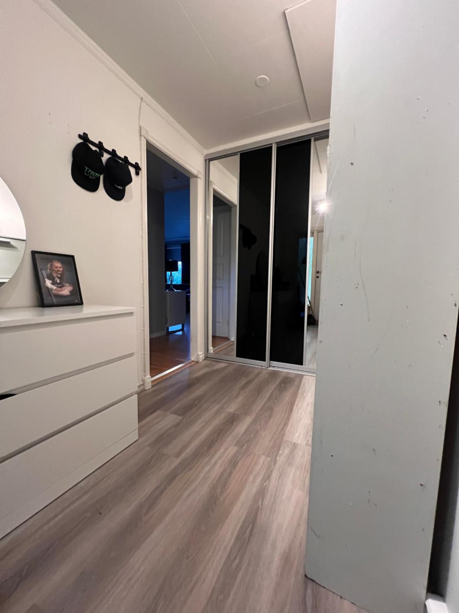 Luftig Og Sentral Leilighet I Tromsdalen Tromsø Buitenkant foto